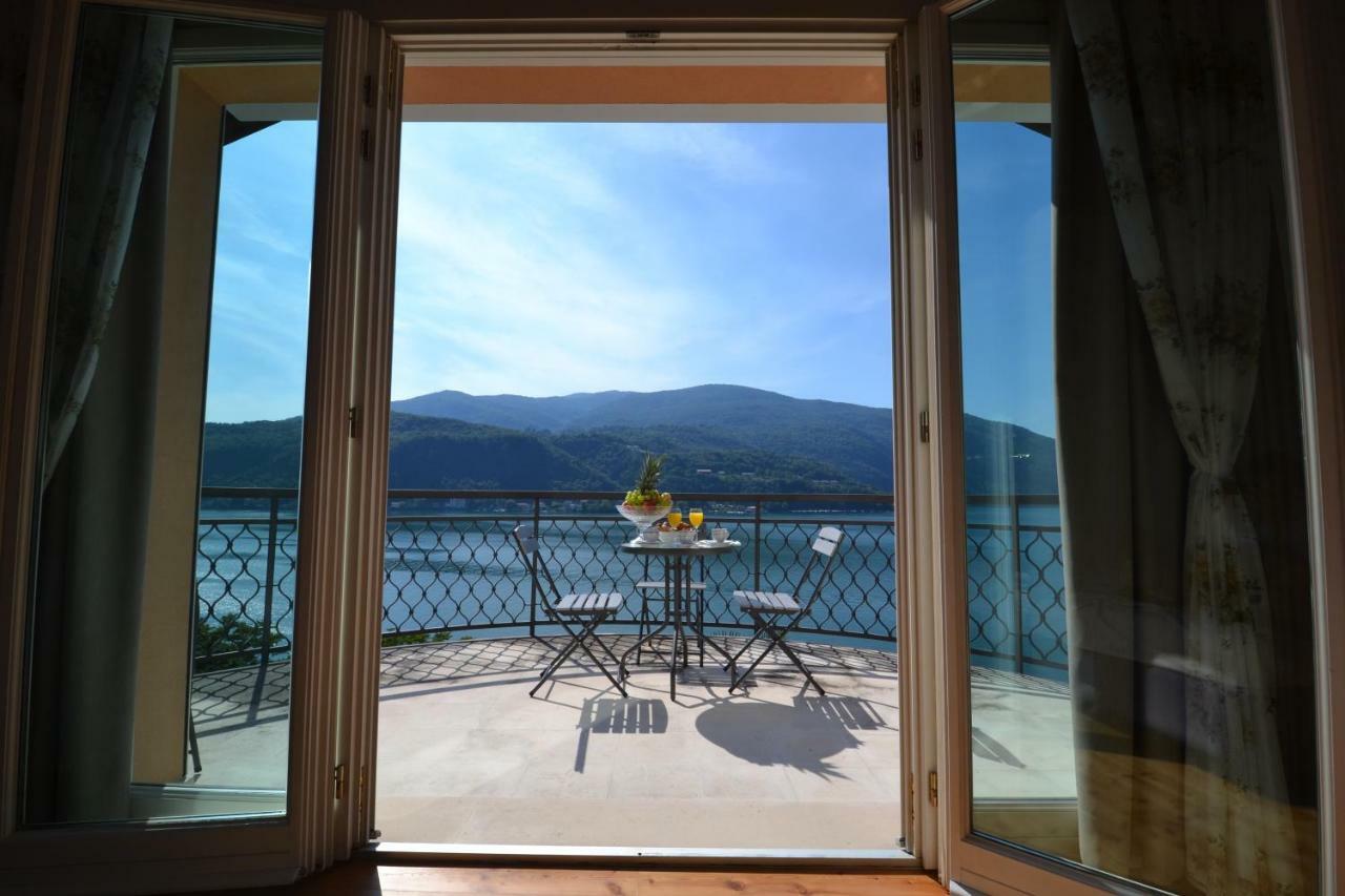 Villa Rina Deluxe And Cottage 포르토 세레시오 외부 사진
